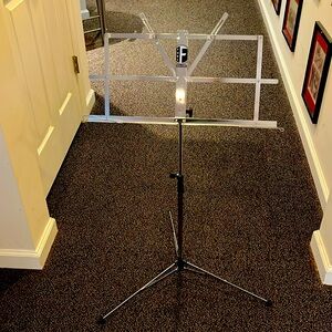 Fort Adjustable Music Stand